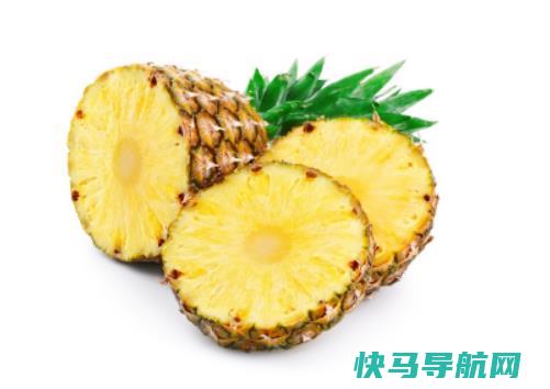 菠萝怎么吃不扎嘴？菠萝一定要用盐水泡了吃吗